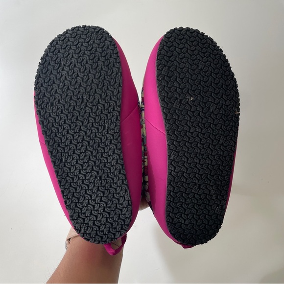 The North Face Kids' Fuchsia Patterned ThermoBall Traction Booties Slippers US 3 - Picture 4 of 6